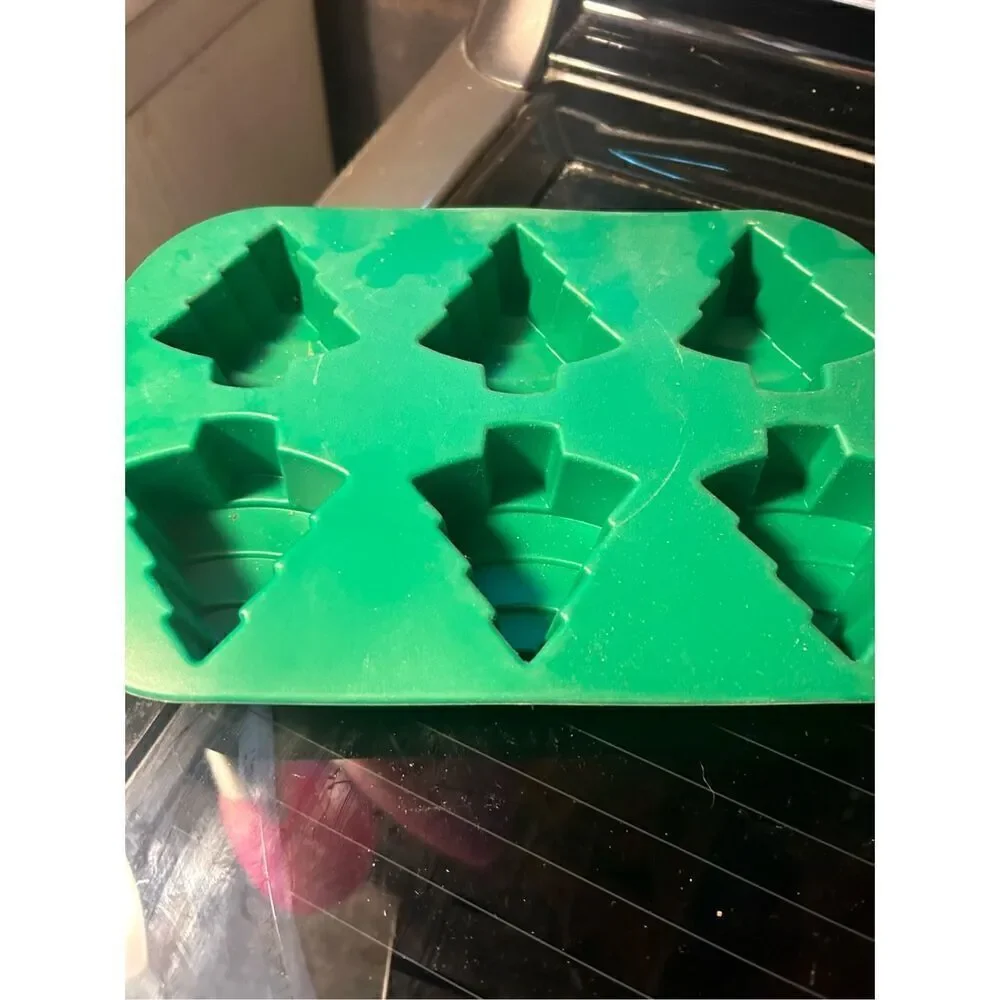 Wilton Silcone Molds Set Of 3,